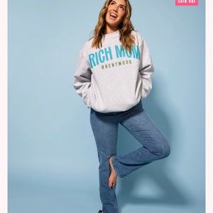 Rich Mom - Brentwood sweatshirt
